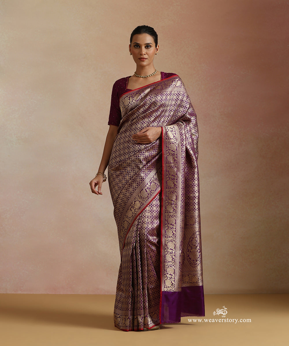 Purple_Handloom_Pure_Katan_Silk_Kimkhab_Banrasi_Saree_With_Samll_Flower_WeaverStory_02