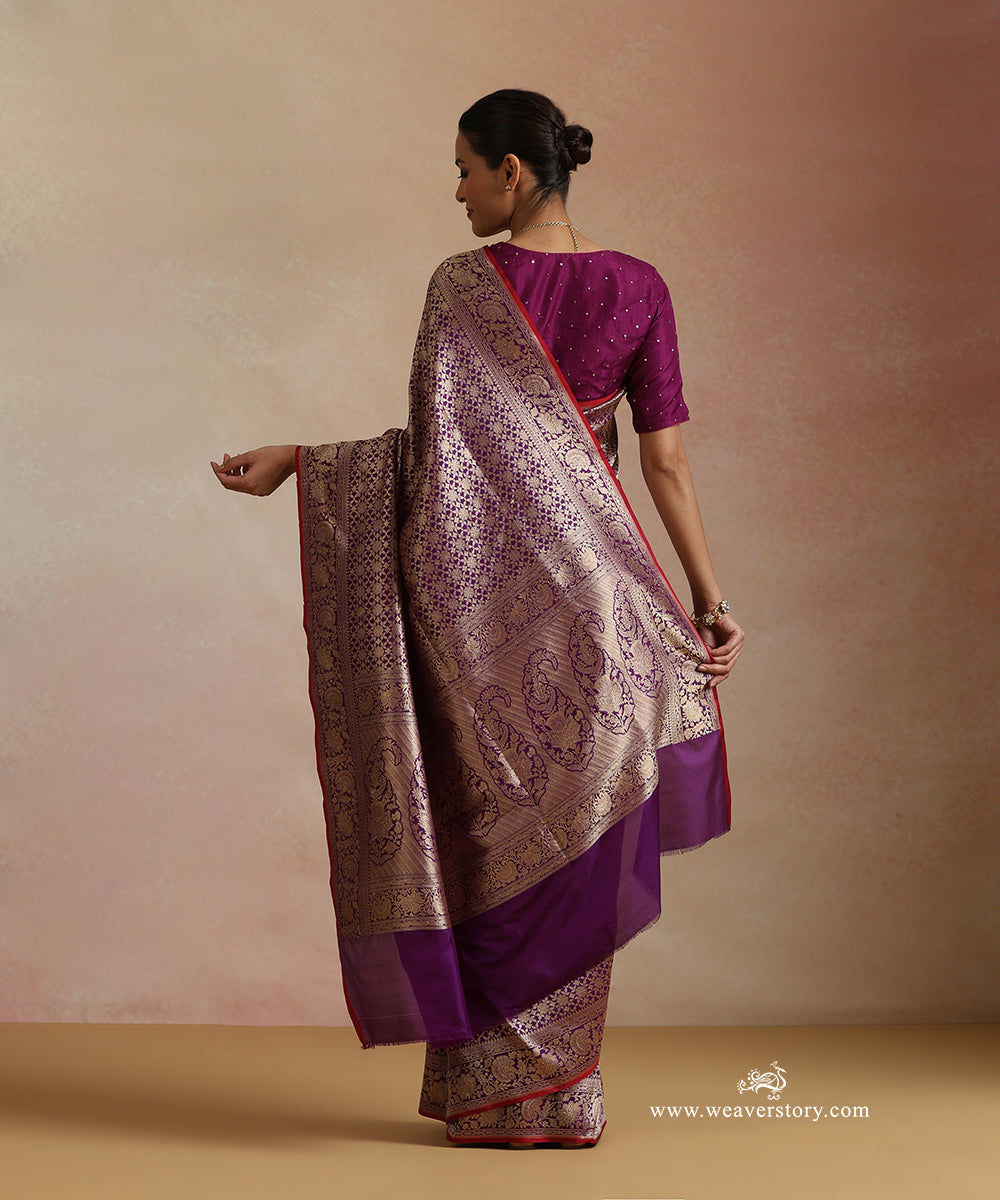 Purple_Handloom_Pure_Katan_Silk_Kimkhab_Banrasi_Saree_With_Samll_Flower_WeaverStory_03