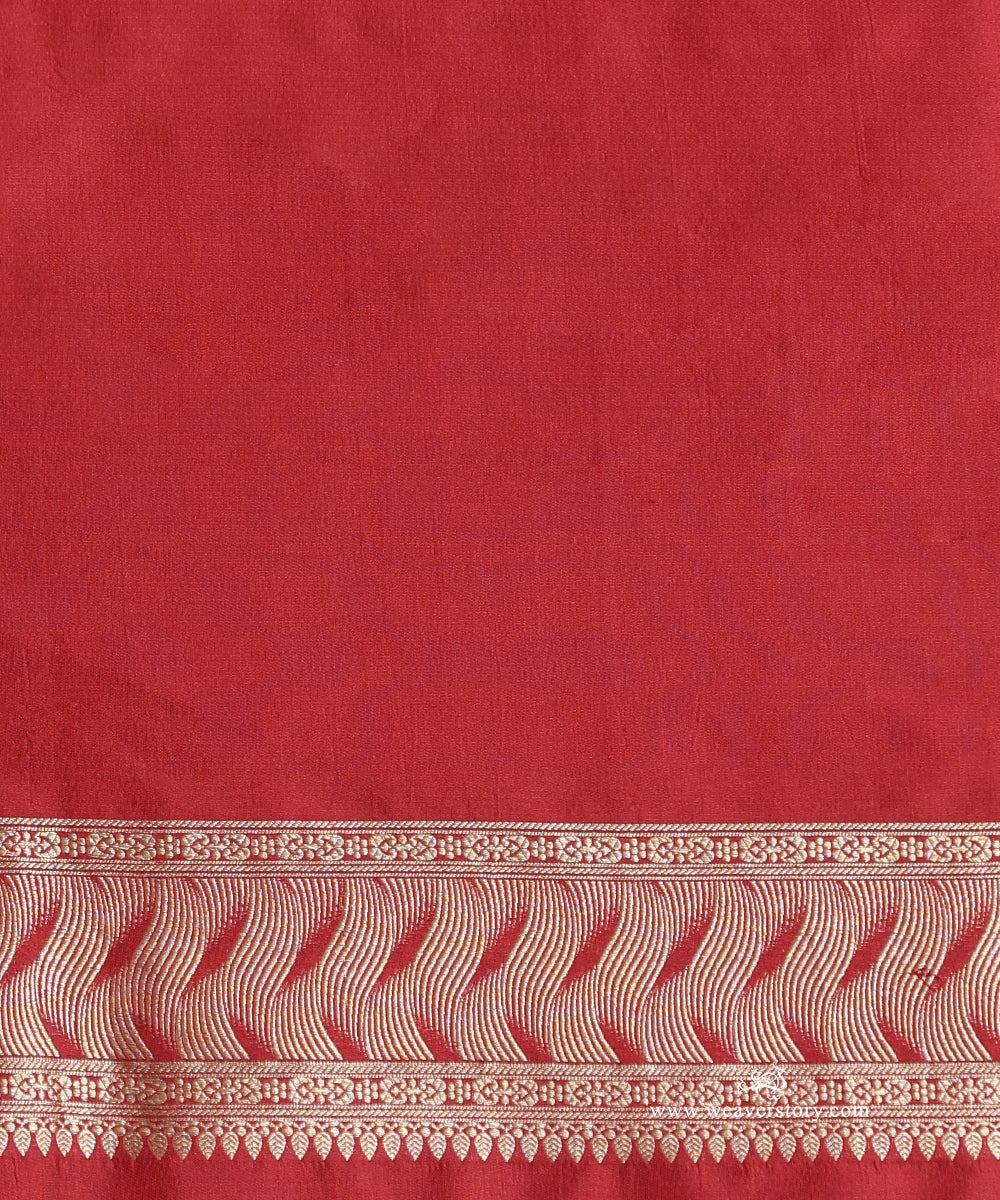 Firozi_Katan_Silk_Kimkhab_Banrasi_Saree_With_Flowing_Lines_On_Border_WeaverStory_05