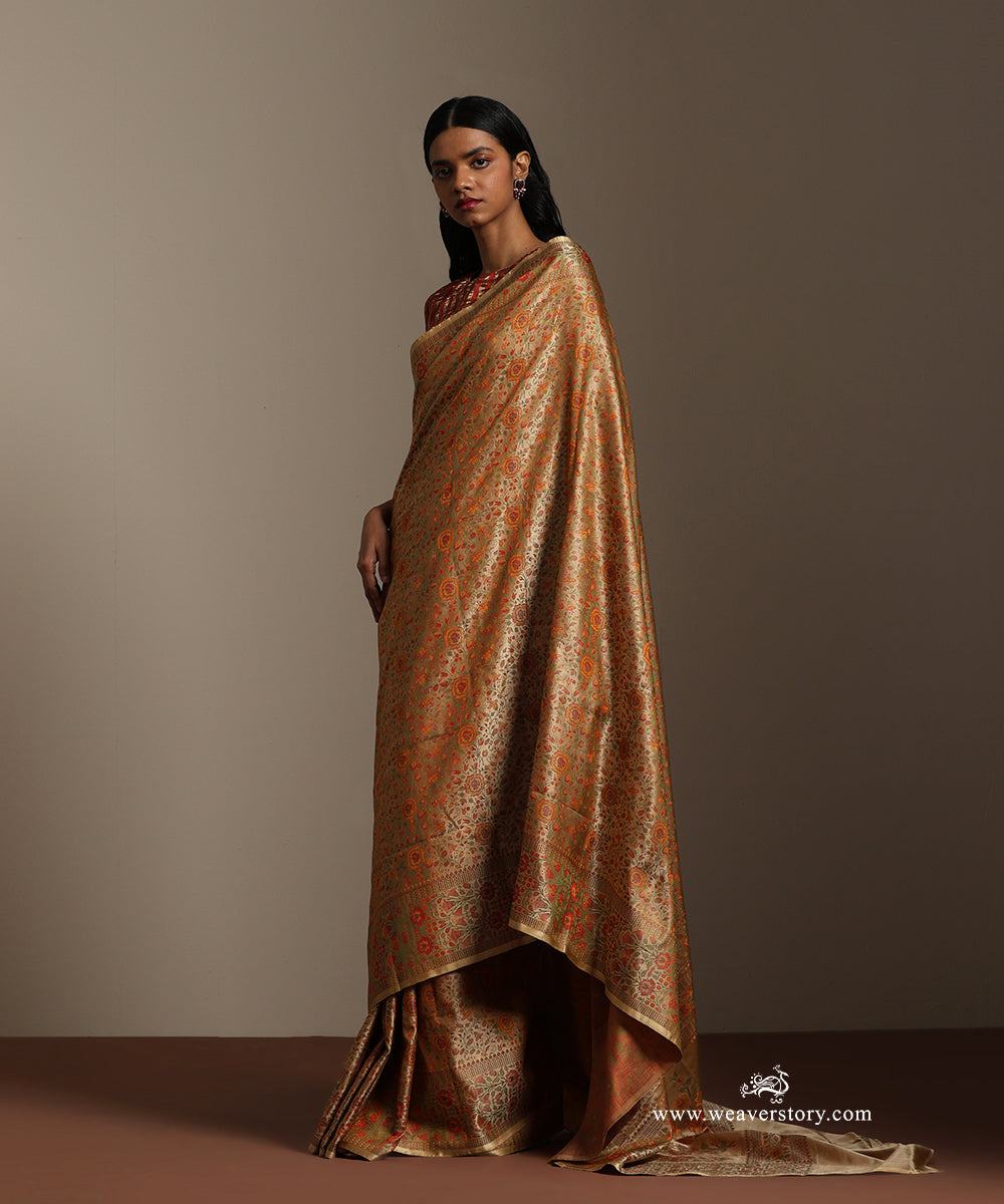 Baige_Handloom_Pure_Katan_Silk_Tanchoi_Banarasi_Saree_With_Rose_Flower_Jall_WeaverStory_01
