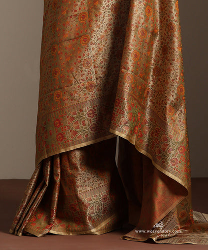 Baige_Handloom_Pure_Katan_Silk_Tanchoi_Banarasi_Saree_With_Rose_Flower_Jall_WeaverStory_05