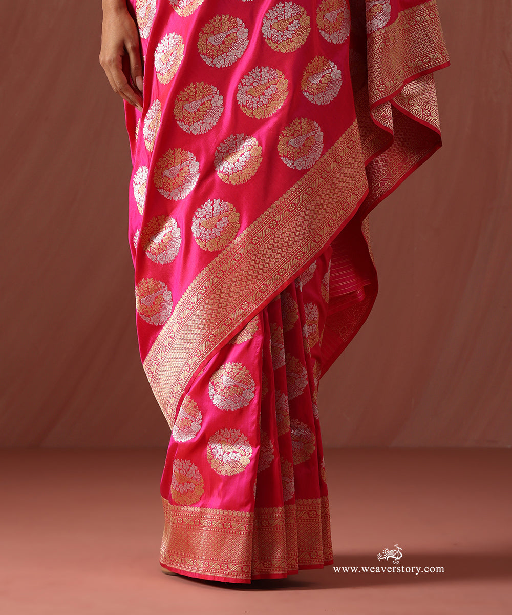 Pink_Handloom_Pure_Katan_Silk_Banarasi_Saree_With_Kadhwa_Birds_Boota_WeaverStory_04