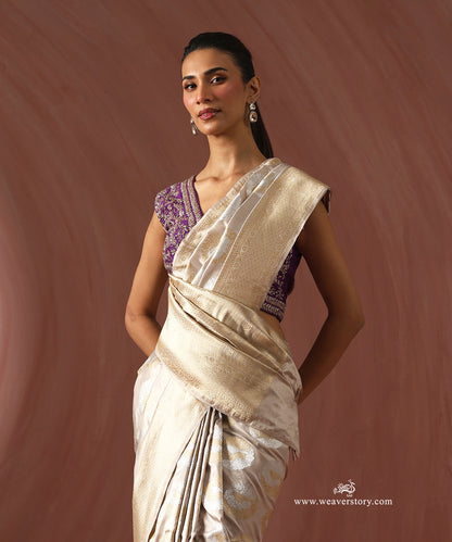Off_White_Handloom_Pure_Katan_Silk_Banarasi_Saree_With_Kadhwa_Birds_Boota_WeaverStory_02