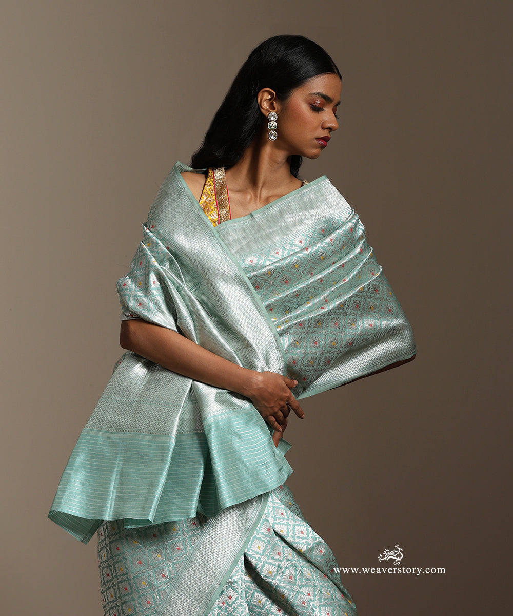 Ice_Blue_Handloom_Pure_Katan_Silk_Banarasi_Meenakari_Kimkhab_Saree_With_Solver_Zari_WeaverStory_02