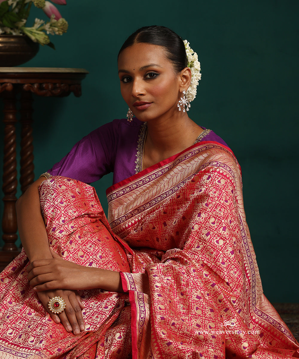 Pink_Handloom_Real_Zari_Pure_Katan_Silk_Banarasi_Saree_With_Small_Elephant_And_Peacock_Motifs_With_Purple_Meena_WeaverStory_01