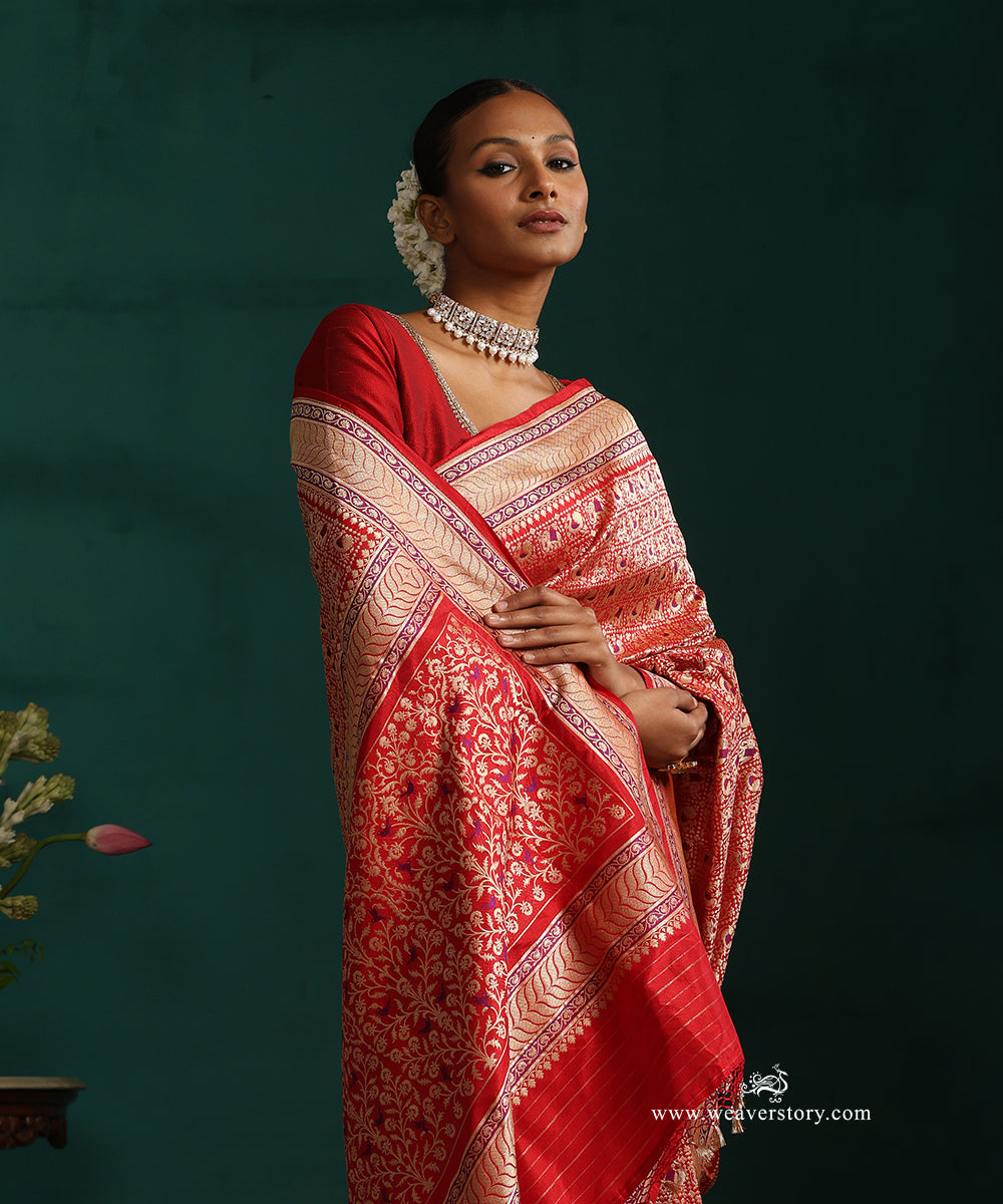Red_Handloom_Real_Zari_Pure_Katan_Silk_Banarasi_Saree_With_Small_Elephant_And_Peacock_Motifs_With_Purple_Meena_WeaverStory_01