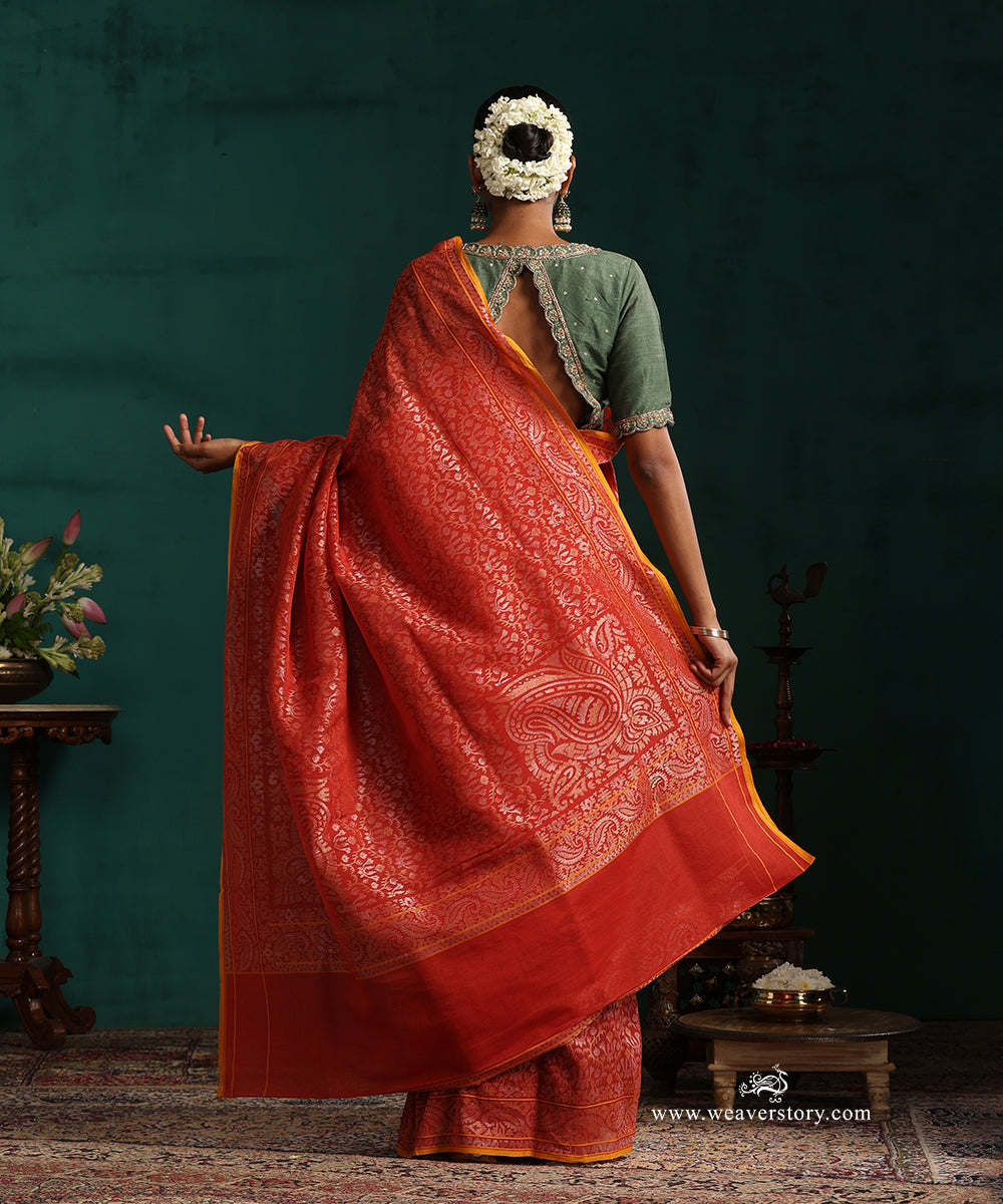 Red_Handloom_Pure_Cotton_Jamdami_Banarasi_Real_Zari_Saree_With_Yellow_Selvedge_WeaverStory_03
