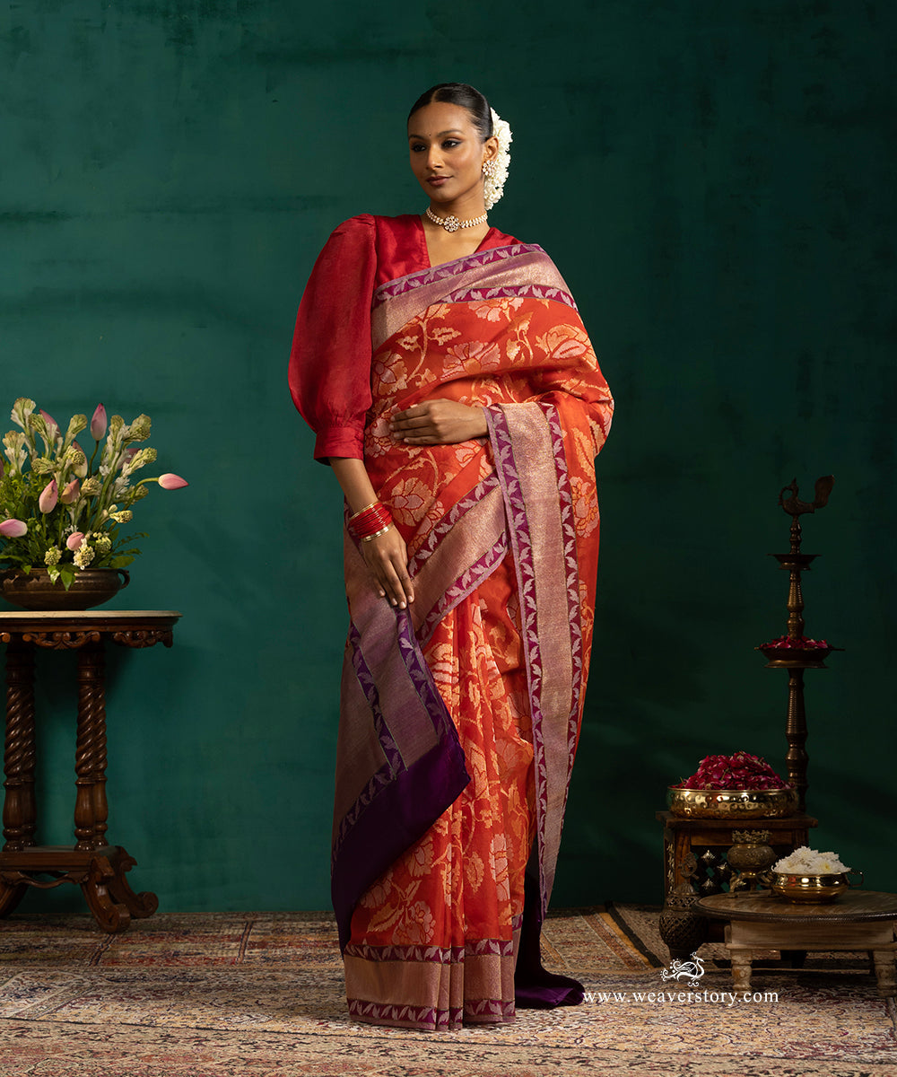 Red_Handloom_Pure_Cotton_Jamdami_Banarasi_Real_Zari_Saree_With_Purple_Border_WeaverStory_02