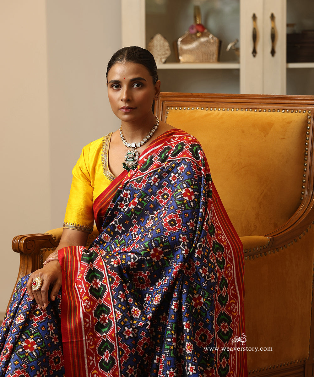 Red_Blue_Handloom_Double_Ikat_Patola_Traditional_Saree_WeaverStory_01