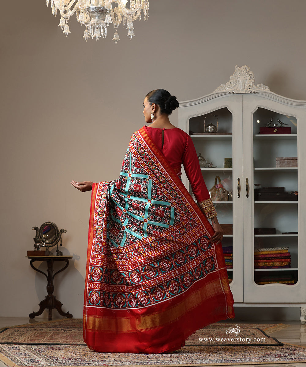 Red_And_Turquoise_Handloom_Double_Ikat_Patola_Saree_WeaverStory_03