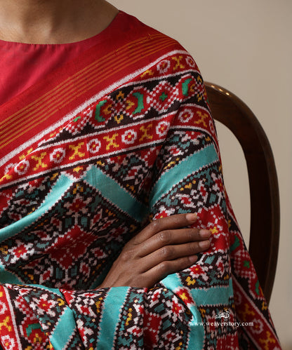 Red_And_Turquoise_Handloom_Double_Ikat_Patola_Saree_WeaverStory_05