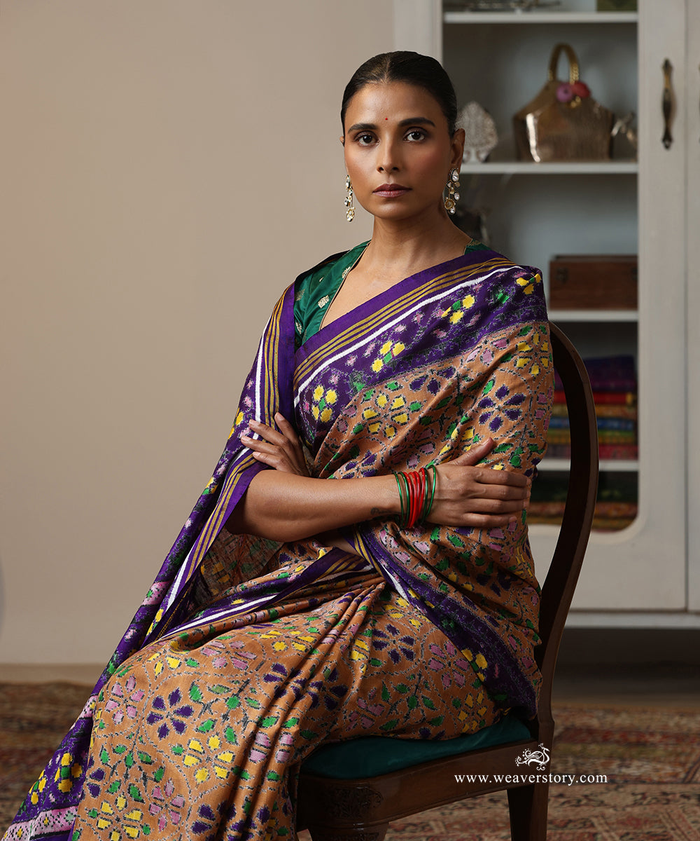 Purple_Handloom_Double_Ikat_Patola_Saree_With_Floral_Motifs_WeaverStory_01