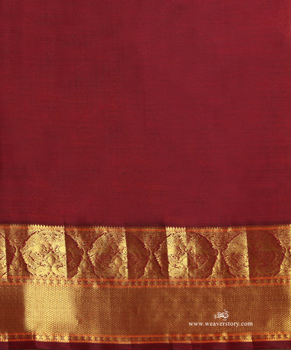 Offwhite_Handloom_Pure_Silk_Kanjivaram_Saree_With_Maroon_Korvai_Border_And_Rudraksh_And_Annapakshi_Thread_Motifs_WeaverStory_05