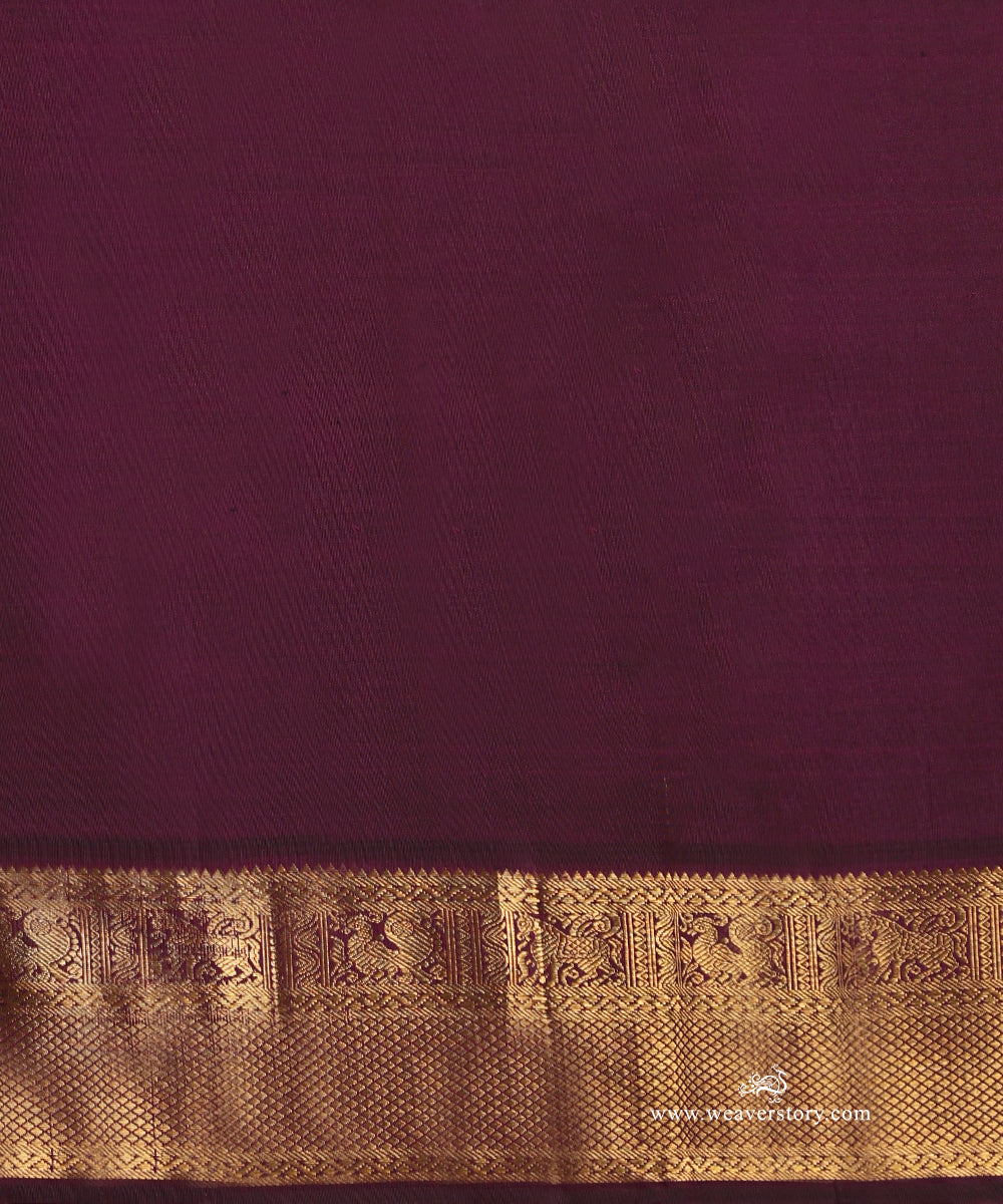 Mauve_Handloom_Pure_Silk_Pure_Zari_Kanjivaram_Saree_With_Wine_Korwai_Border_With_Yalli_And_Annapakshi_Motifs_WeaverStory_05