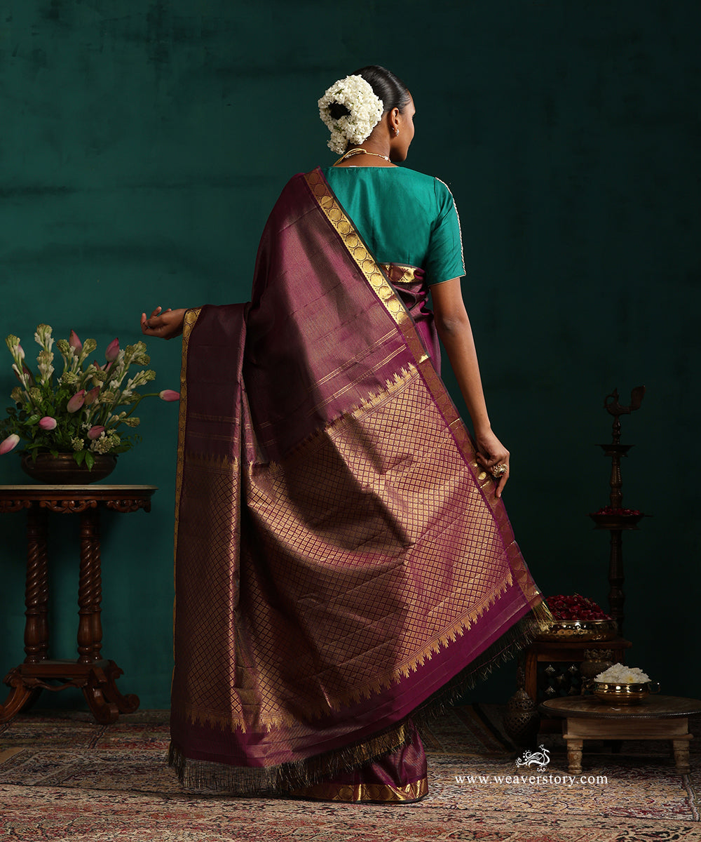 Purple_Pure_Silk_Kanjivaram_Saree_With_Zari_Pin_Stripes_And_And_Small_Border_With_Rudraksh_WeaverStory_03