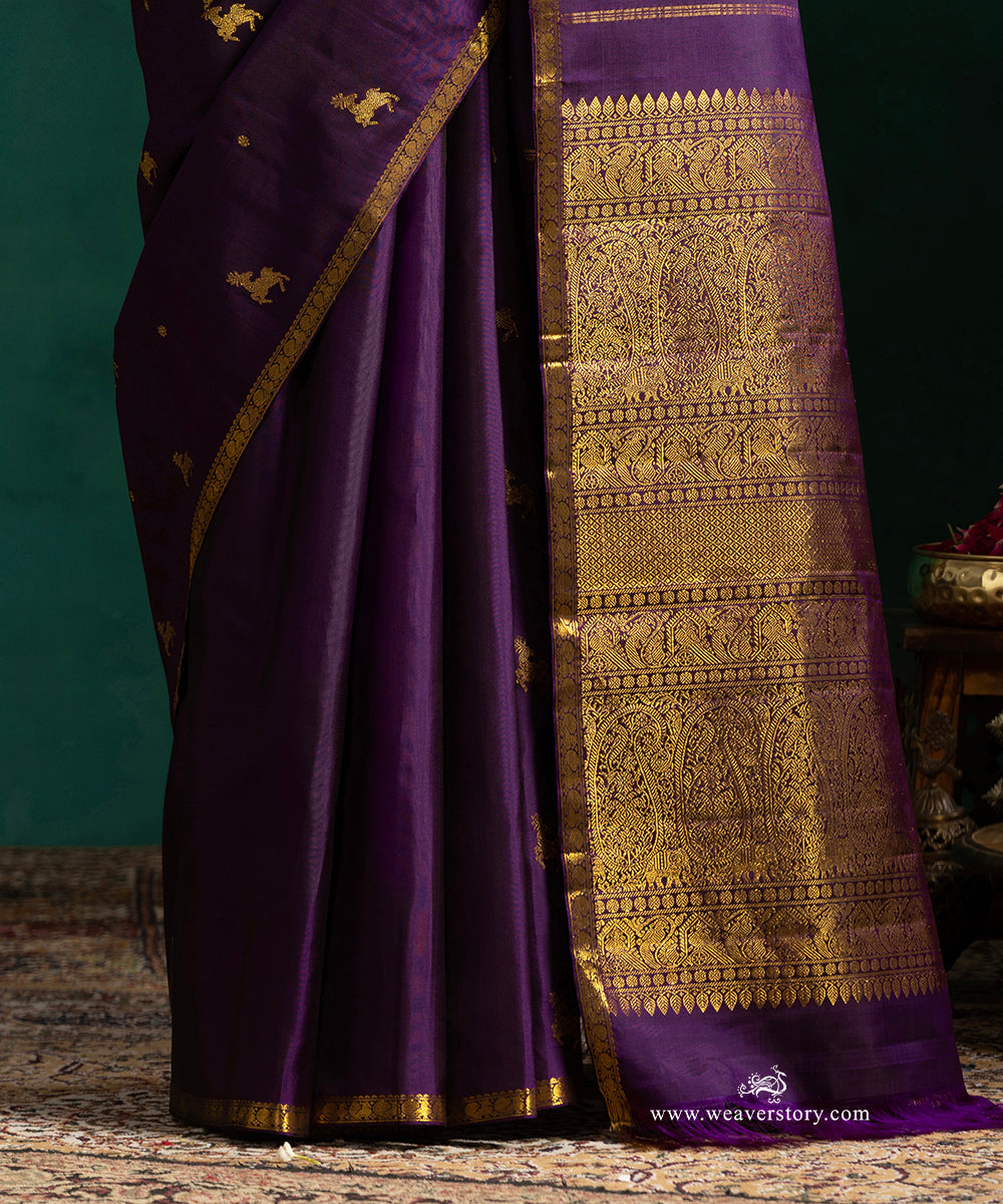 Purple_Pure_Zari_Pure_Silk_Kanjivaram_Saree_With_Deers_And_Narrow_Annapakshi_Border_WeaverStory_04