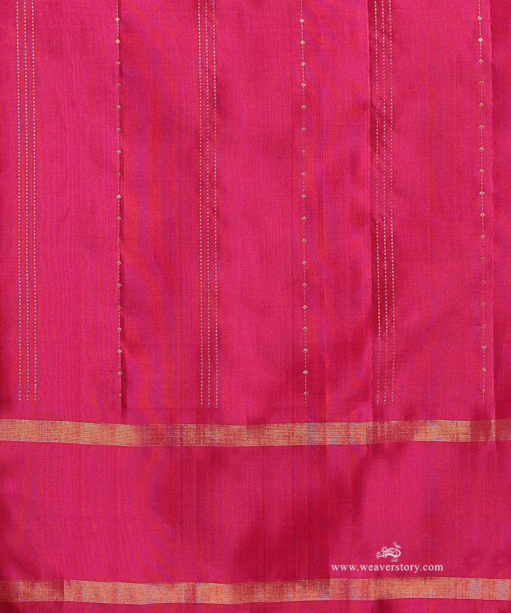 Burnt_Orange_Pure_Silk_Kanjivaram_Saree_With_Zari_Stripes_And_Majenta_Korwai_Border_WeaverStory_05
