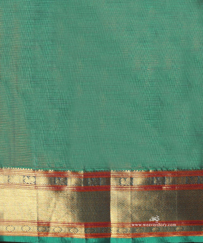 Purple_Pure_Silk_Vaira_Oosi_Kanjivaram_Saree_With_Chakram_And_Annapakshi_Motifs_And_Green_Korwai_Border_WeaverStory_05