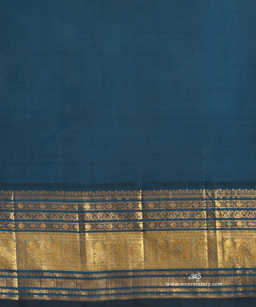 Cream_Handloom_Pure_Silk_Pure_Zari_Kanjivaram_Saree_With_Elephant_Motifs_And_Blue_Korwai_Border_WeaverStory_05