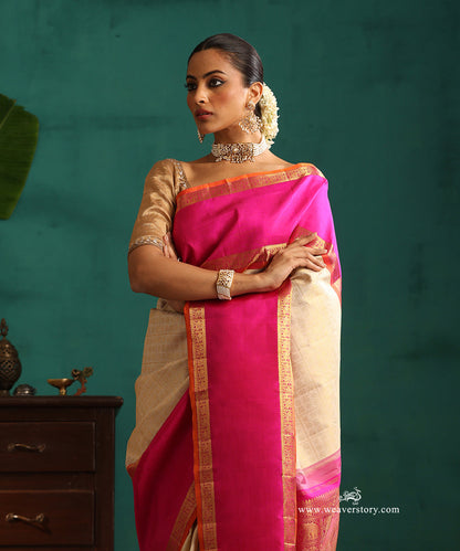 Cream_Pure_Silk_Pure_Zari_Kanjivaram_Saree_With_Blue_Korwai_Border_WeaverStory_02