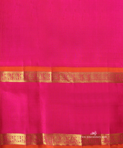 Cream_Pure_Silk_Pure_Zari_Kanjivaram_Saree_With_Blue_Korwai_Border_WeaverStory_05