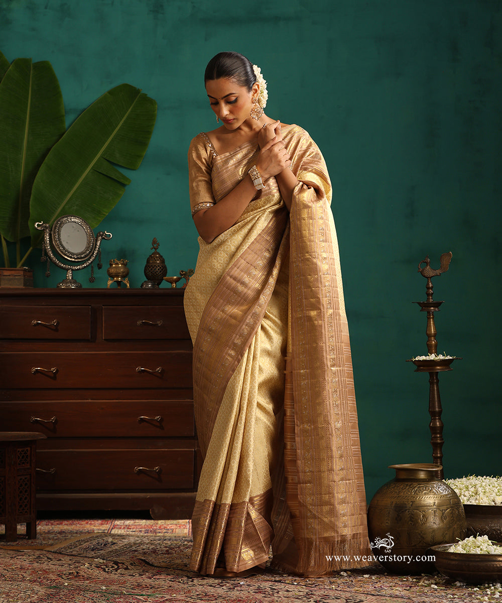 Cream_And_Mocha_Handloom_Pure_Silk_Kanjivaram_Saree_With_All_Over_Rudraksh_Motifs_Woven_In_Gold_Zari_WeaverStory_01