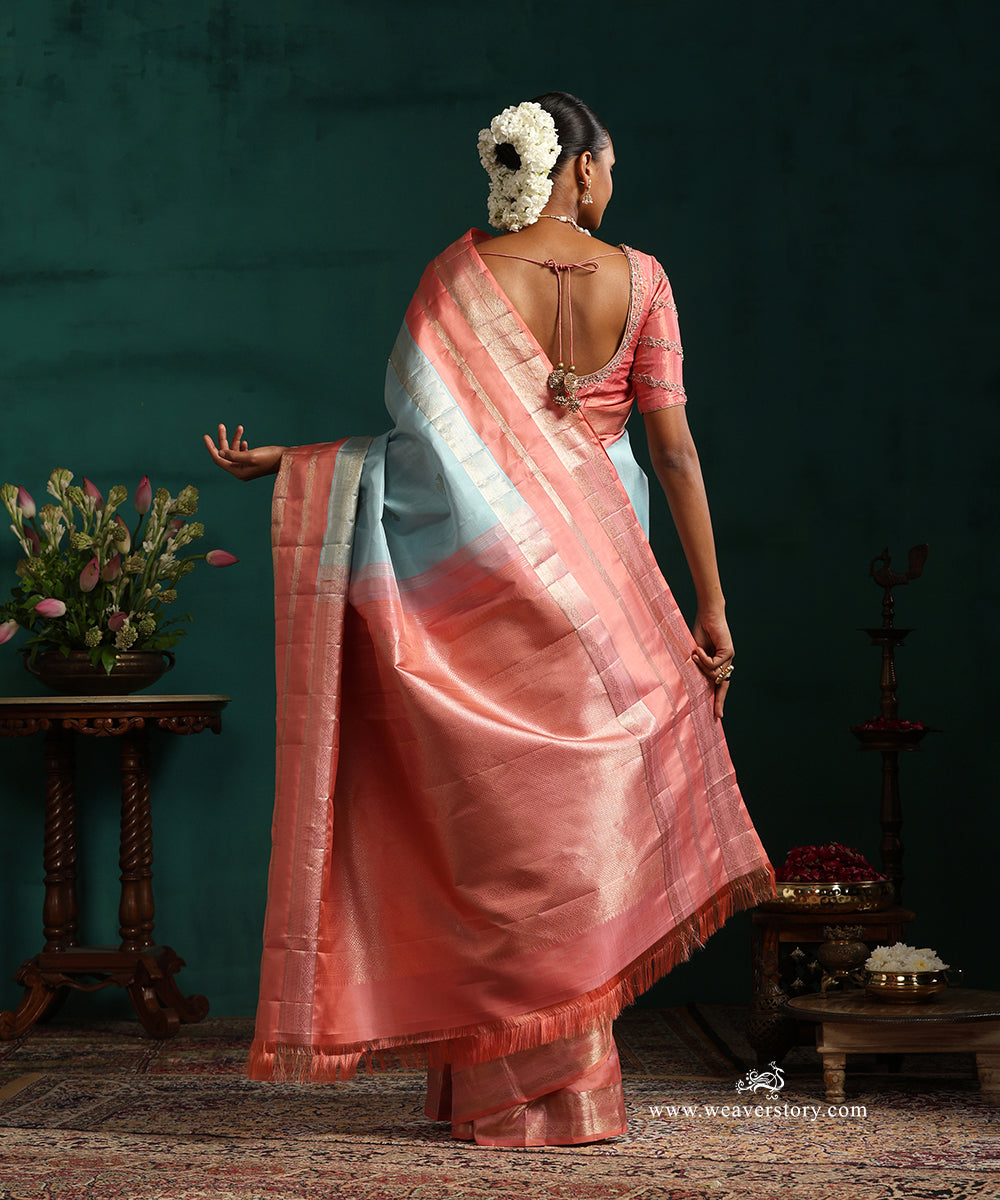 Sky_Blue_Pure_Silk_Pure_Zari_Kanjivaram_Saree_With_Ganderberunda_Motif_And_Pink_Korwai_Border_WeaverStory_03