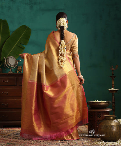 Beige_And_Gold_Handloom_Pure_Silk_Tissue_Kanjivaram_Saree_With_Pink_Border_And_Selvedge_WeaverStory_03