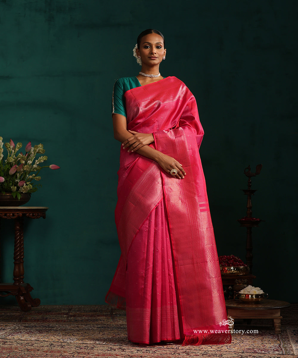Majenta_Pink_Pure_Silk_Kanjivaram_Saree_With_Vertical_Zari_Stripes_WeaverStory_01
