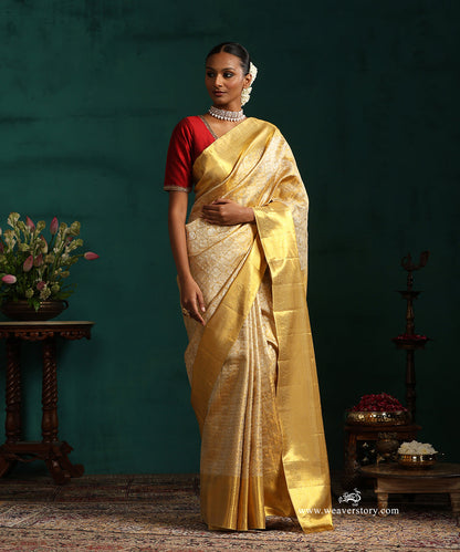 Gold_Pure_Tissue_Silk_Kanjivaram_Saree_With_Gold_Border_WeaverStory_01
