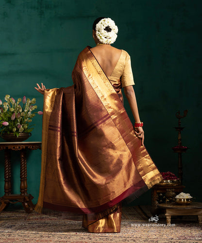 Coke_Brown_Pure_Silk_Kanjivaram_Saree_With_Copper_Zari_Border_And_All_Over_Motifs_WeaverStory_03