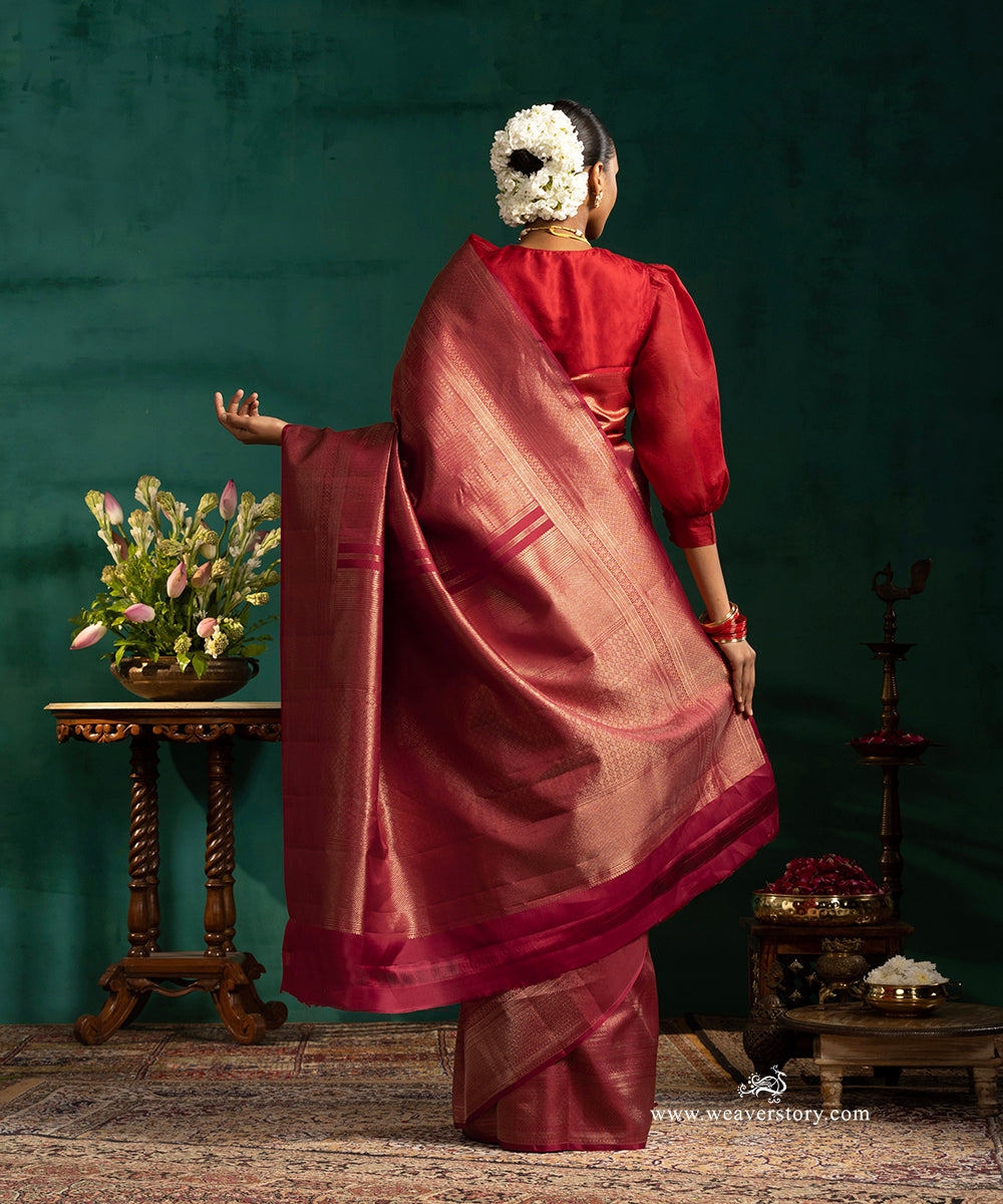 Maroon_Pure_Silk_Kanjivaram_Saree_With_Zari_Border_And_All_Over_Zari_Motifs_WeaverStory_03