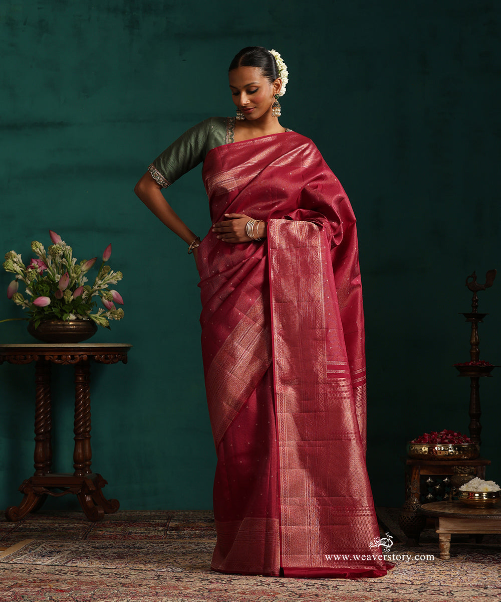 Maroon_Pure_Silk_Kanjivaram_Saree_With_Zari_Border_And_All_Over_Zari_Pin_Stripes_Motifs_WeaverStory_01