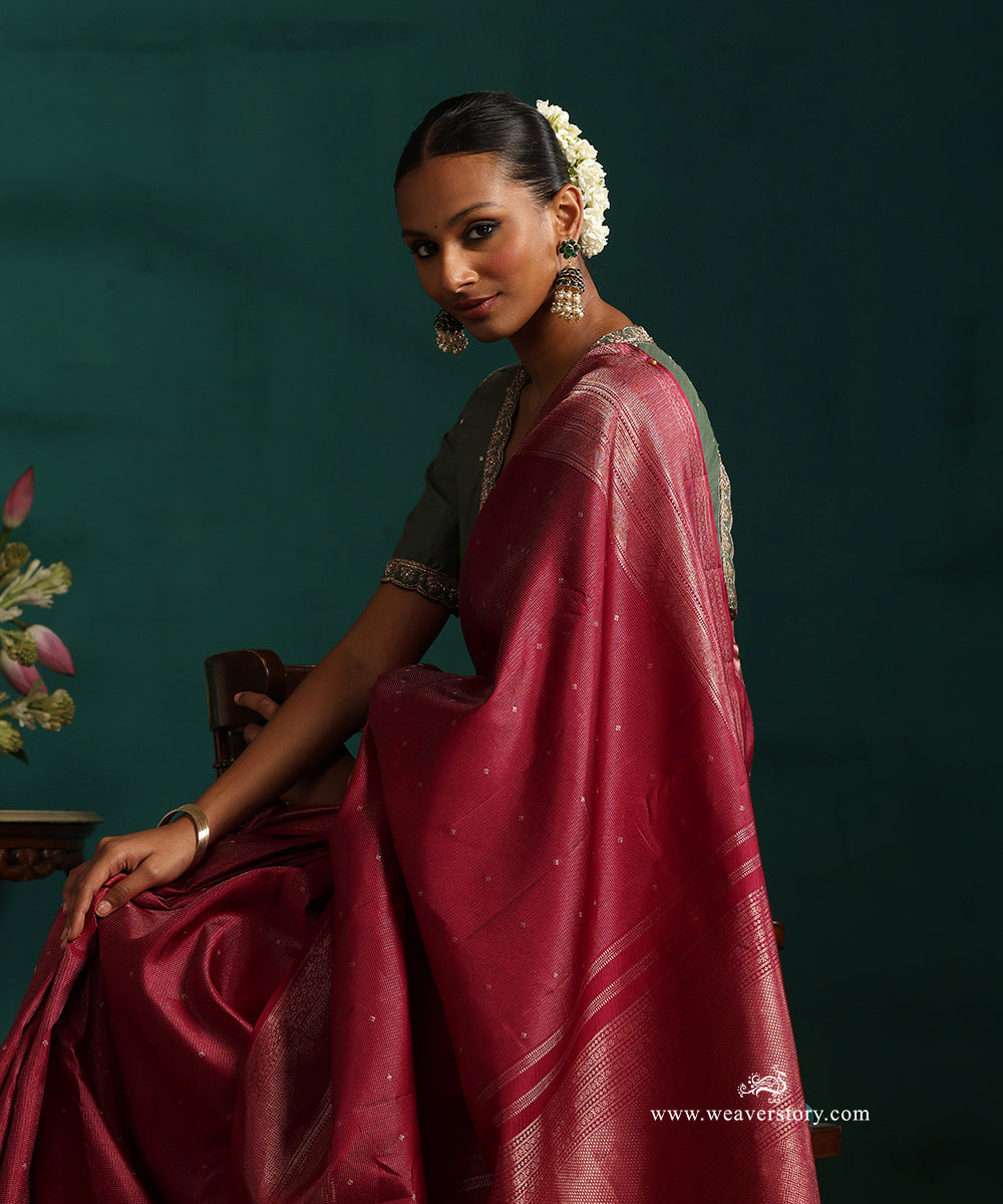 Maroon_Pure_Silk_Kanjivaram_Saree_With_Zari_Border_And_All_Over_Zari_Pin_Stripes_Motifs_WeaverStory_02