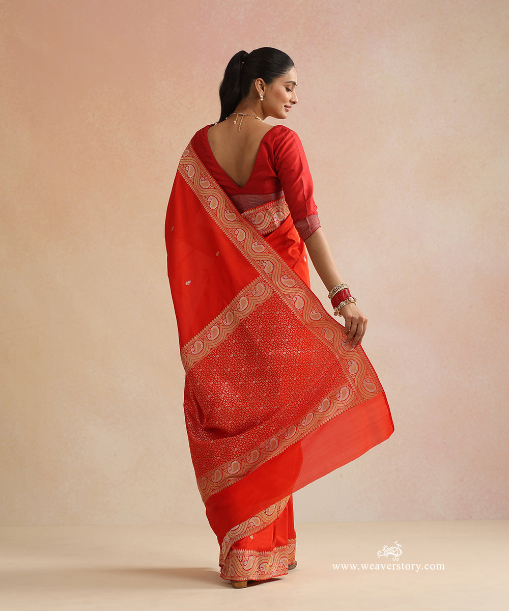 Orange_Handloom_Pure_Katan_Silk_Banarasi_Saree_With_Ambi_Border_And_Gold_Silver_Kadhwa_Booti_WeaverStory_03