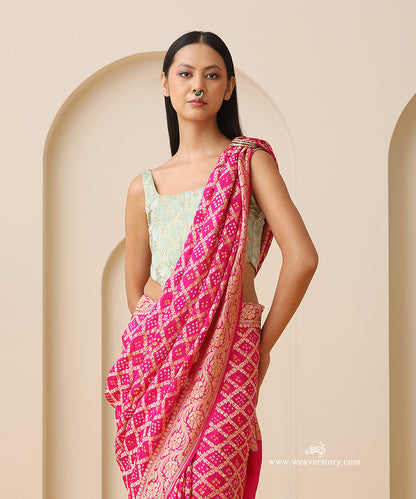 Pink_Handloom_Pure_Georgette_Banarasi_Bandhej_Saree_With_Sona_Zari_Border_WeaverStory_02