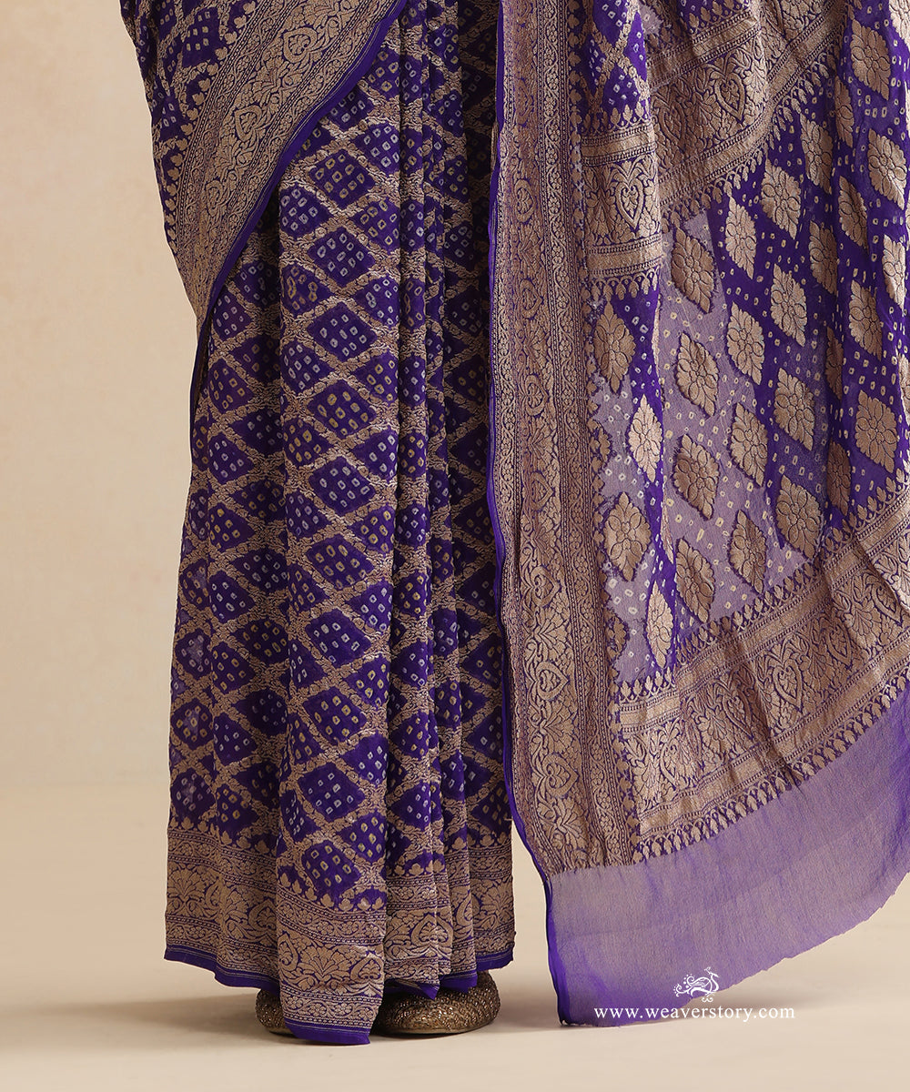 Ink_Blue_Red_Handloom_Pure_Georgette_Banarasi_Bandhej_Saree_With_Checkered_Zari_WeaverStory_04