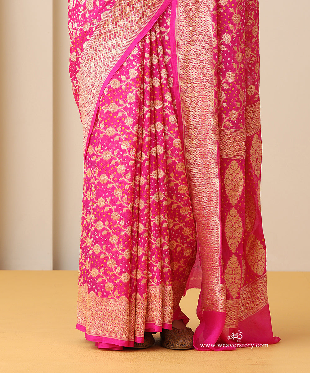 Pink_Handloom_Pure_Georgette_Banarasi_Bandhej_Saree_With_Leaf_And_Floral_Jall_WeaverStory_04
