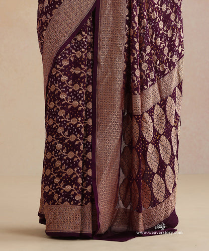 Burgundy_Handloom_Pure_Georgette_Banarasi_Bandhej_Saree_With_Leaf_And_Floral_Jaal_WeaverStory_04