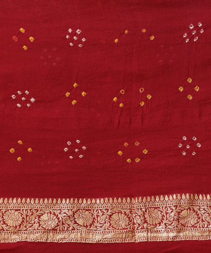 Red_And_Maroon_Shaded_Handloom_Pure_Georgette_Banarasi_Bandhej_Saree_With_Zari_Border_WeaverStory_05