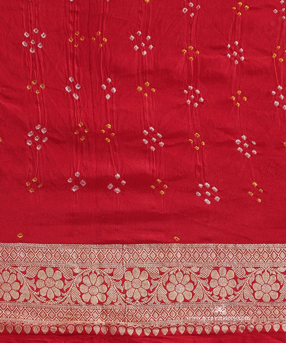 Red_And_Orange_Shaded_Handloom_Pure_Georgette_Banarasi_Bandhej_Saree_WeaverStory_05