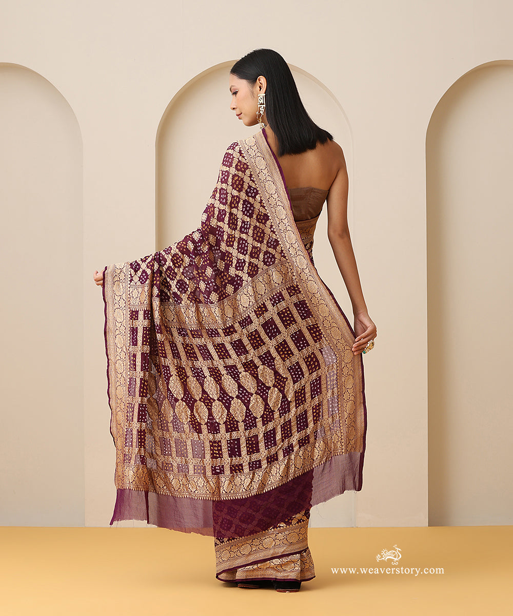 Purple_Handloom_Pure_Georgette_Banarasi_Bandhej_Saree_With_Traditional_Zari_Border_WeaverStory_03