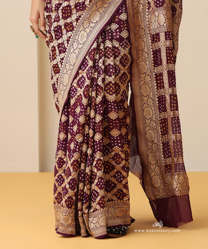 Purple_Handloom_Pure_Georgette_Banarasi_Bandhej_Saree_With_Traditional_Zari_Border_WeaverStory_04