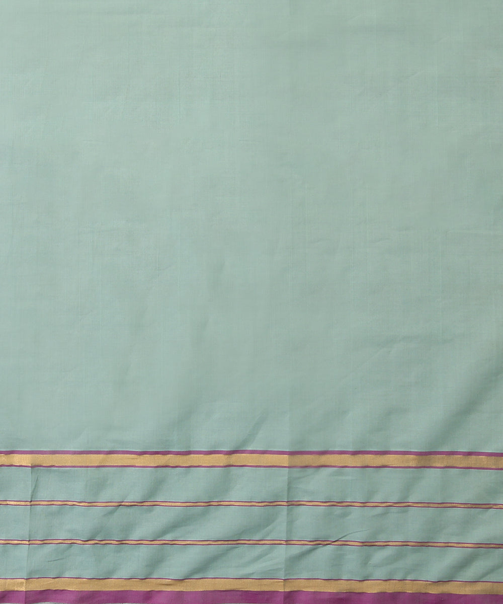 Ice_Blue_Handloom_Pure_Cotton_Venkatagiri_Saree_With_Gold_Floral_Bootas_And_Thin_Zari_Border_WeaverStory_04