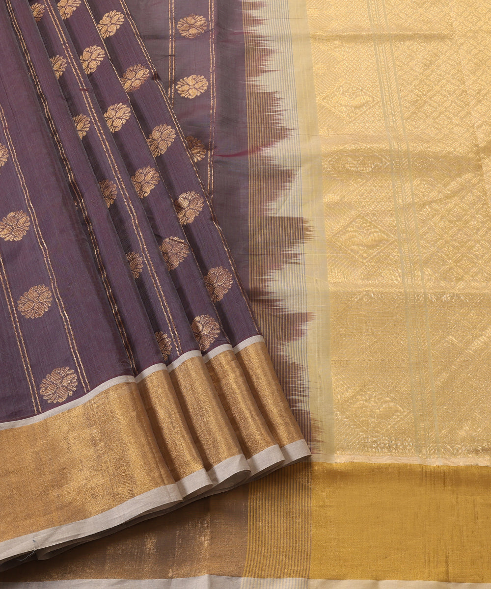 Wine_Handloom_Pure_Cotton_Venkatagiri_Saree_With_Gold_Floral_Bootas_And_Zari_Border_WeaverStory_01