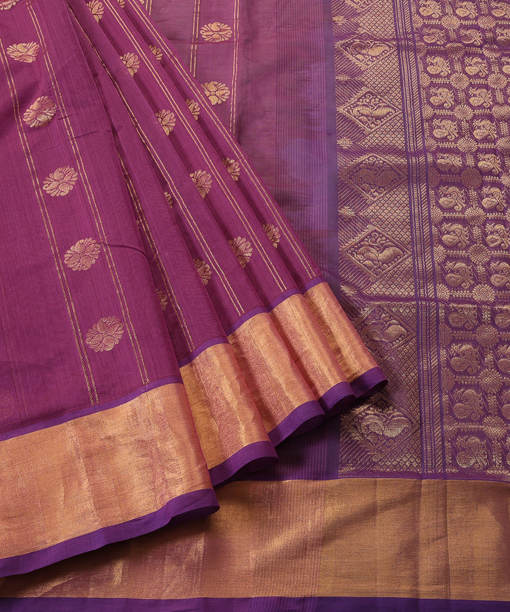 Purple_Handloom_Pure_Cotton_Venkatagiri_Saree_With_Gold_Floral_Bootas_And_Zari_Border_WeaverStory_01