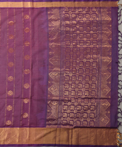 Purple_Handloom_Pure_Cotton_Venkatagiri_Saree_With_Gold_Floral_Bootas_And_Zari_Border_WeaverStory_03