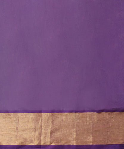 Purple_Handloom_Pure_Cotton_Venkatagiri_Saree_With_Gold_Floral_Bootas_And_Zari_Border_WeaverStory_04