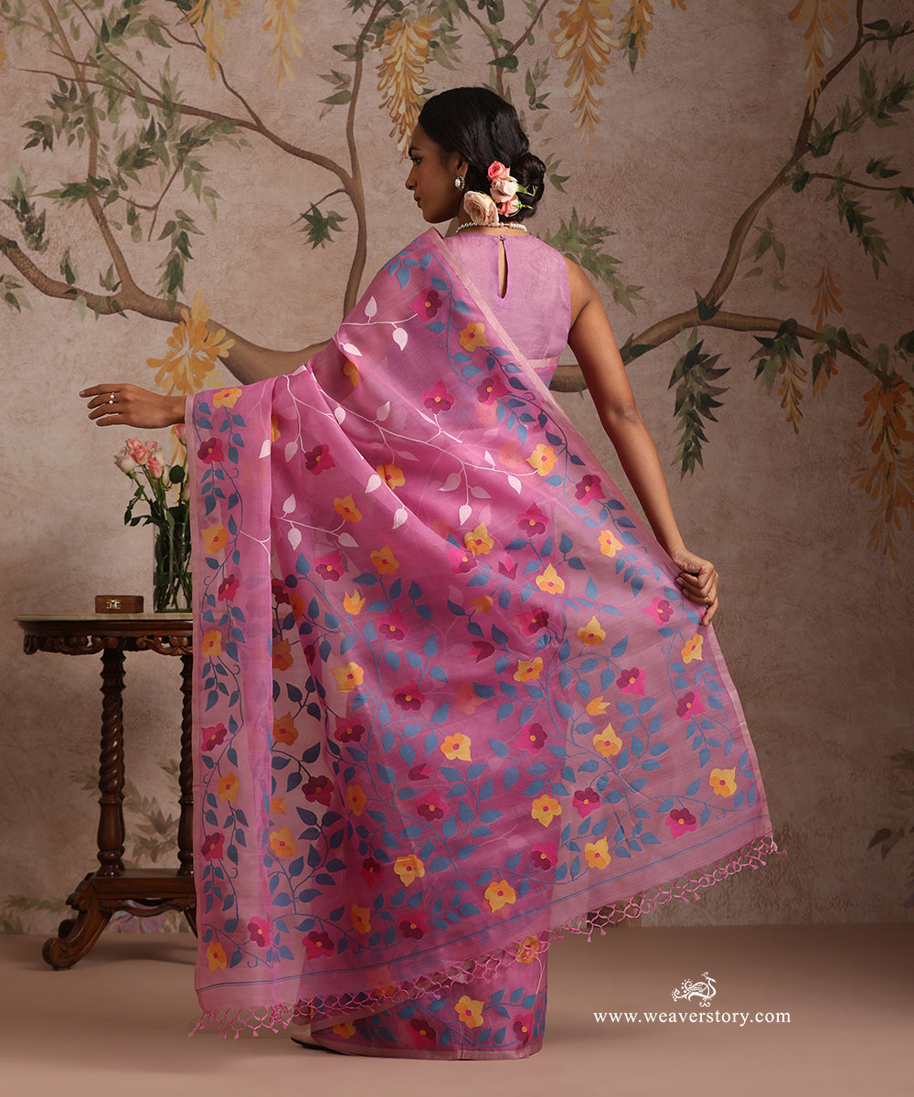 Pink_Handloom_Pure_Muslin_Dhakai_Jamdani_Saree_With_Allover_Floral_Jaal_WeaverStory_04