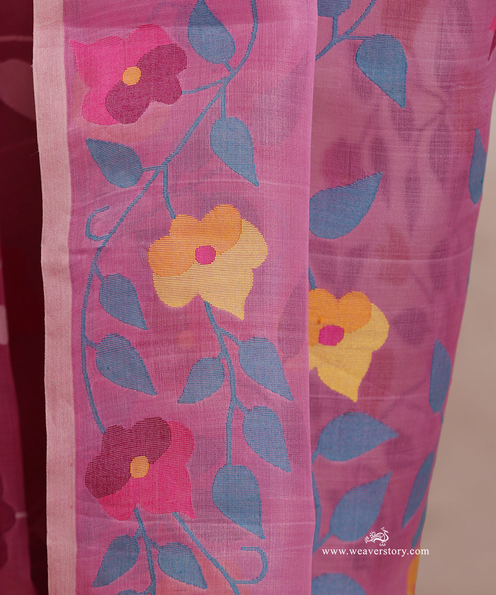 Pink_Handloom_Pure_Muslin_Dhakai_Jamdani_Saree_With_Allover_Floral_Jaal_WeaverStory_06